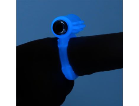 Lumino Play Vibrating Penis Ring - 8