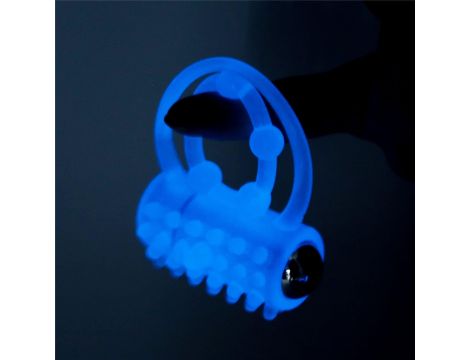 Lumino Play Vibrating Penis Ring - 6