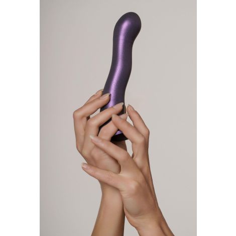 Ultra Soft Silicone Curvy G-Spot Dildo - 7'' / 17 cm - 7