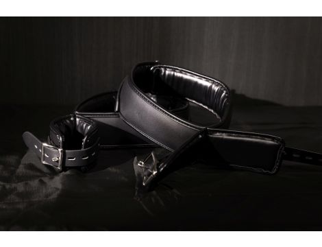 Hand and Thigh Cuffs Set - Black - 9